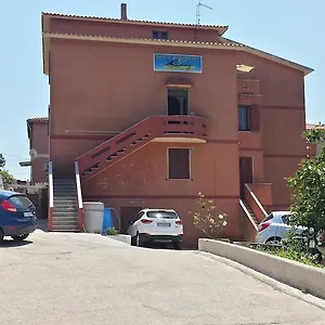  Couette-café Tra Rocce E Mare Italie
